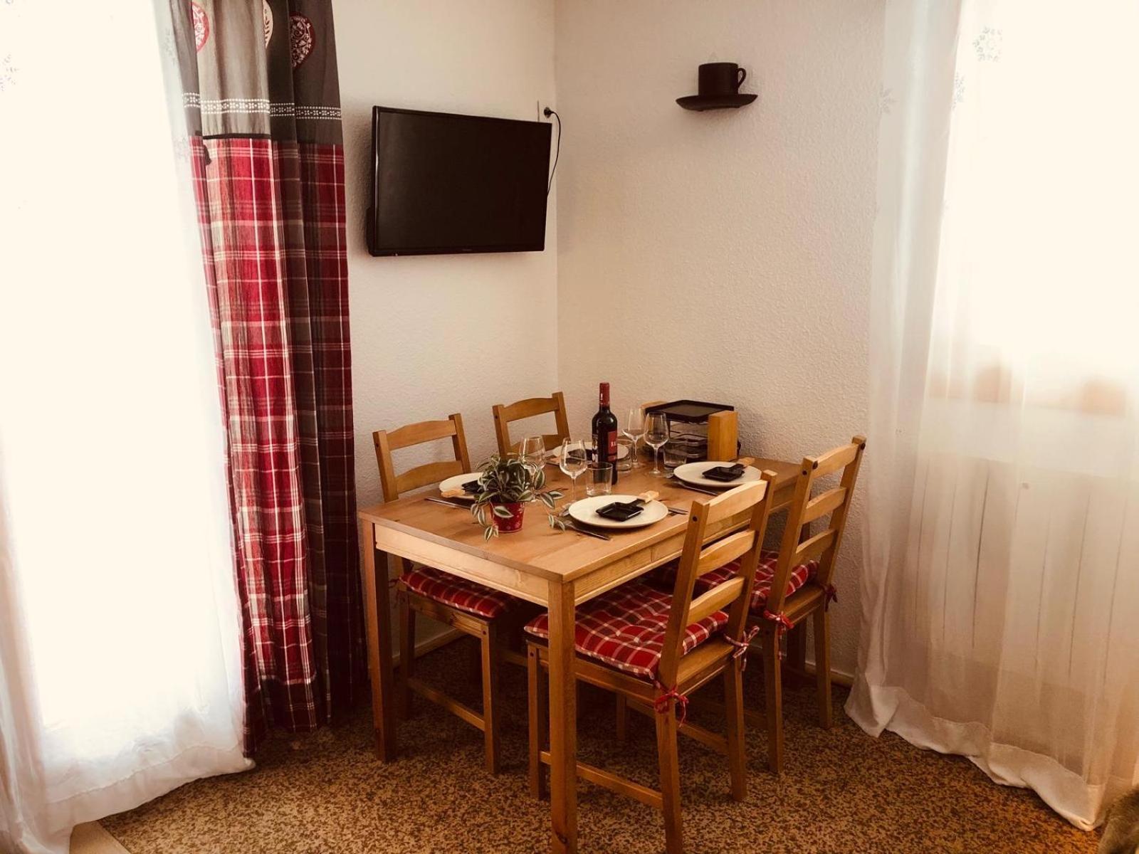 Studio Fondue Chocolat, 100M Des Pistes Wifi Fibre, Parking Prive Bernex Luaran gambar